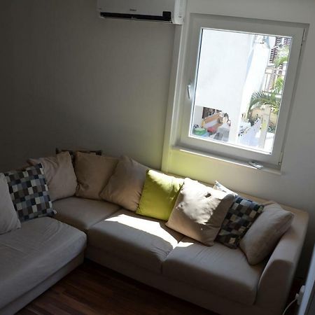Apartman Medit Apartment วีร์ ภายนอก รูปภาพ